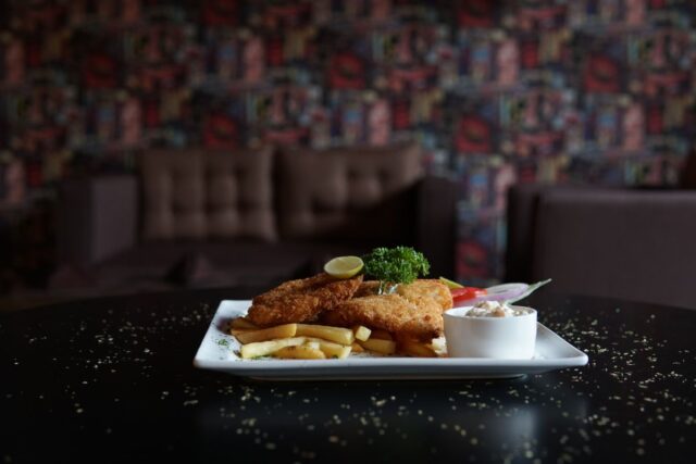Orez cu legume la wok, rețeta de seară pentru zilele obosite