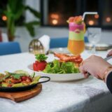Paste cu pesto de rucola și nuci, făcute cât fierbe apa