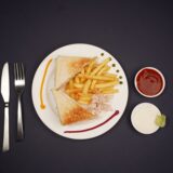 Ciocolata temperată acasă: cum obții luciu și frângere fără aparate profesionale